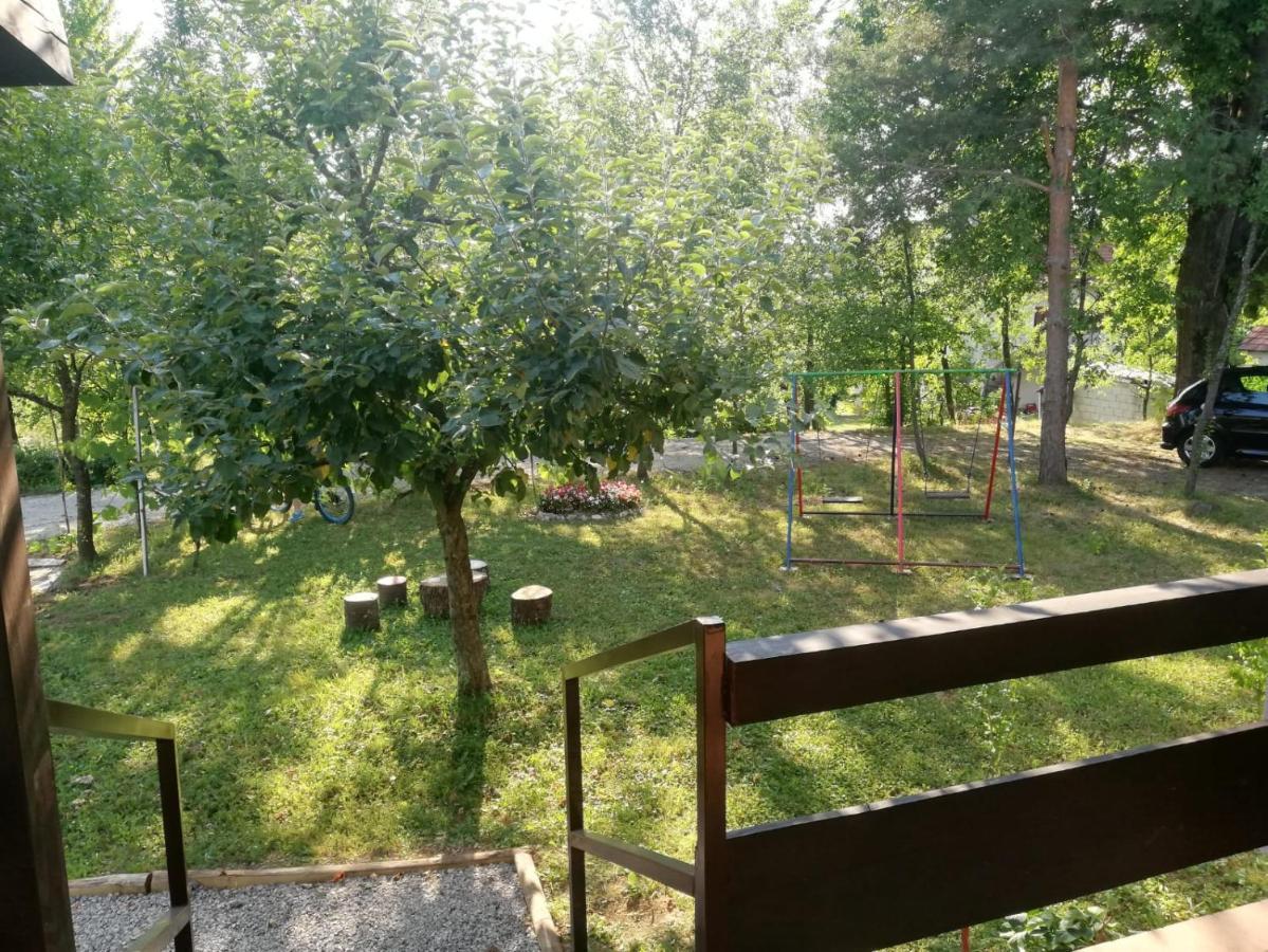 Apartman Adam Раковица Екстериор снимка