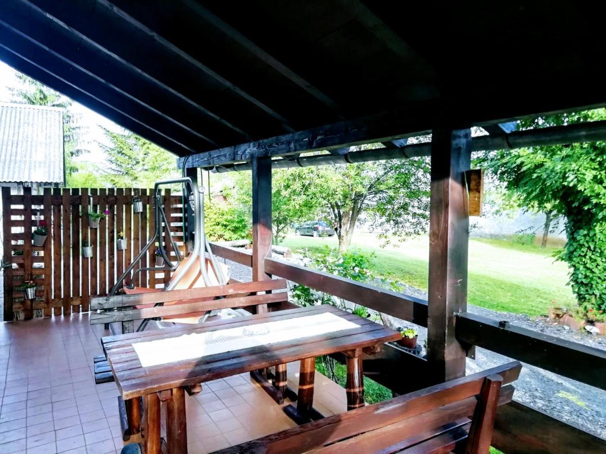 Apartman Adam Раковица Екстериор снимка